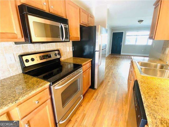 48 Peachtree Avenue NE 213, Atlanta, GA 30305