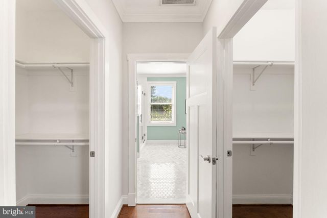 7406 VALLEYCREST BLVD, Annandale, VA 22003