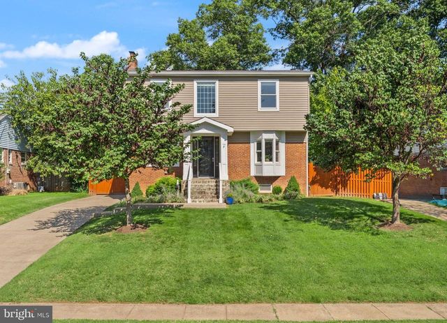 7406 VALLEYCREST BLVD, Annandale, VA 22003
