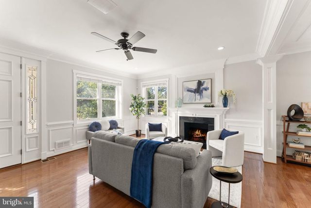 7406 VALLEYCREST BLVD, Annandale, VA 22003
