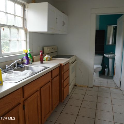 143 Massey Street, Elizabethton, TN 37643