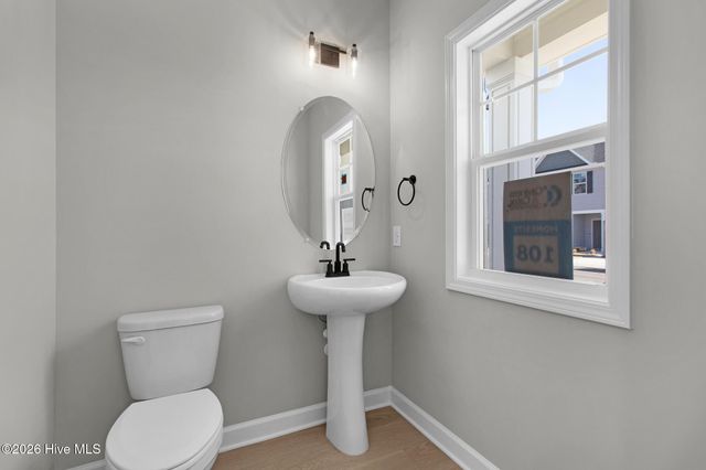 237 Cline Way Unit 108, 1809 Live Oak, Beaufort, NC 28516