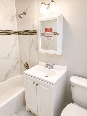 1570 NE 130th St, North Miami, FL 33161