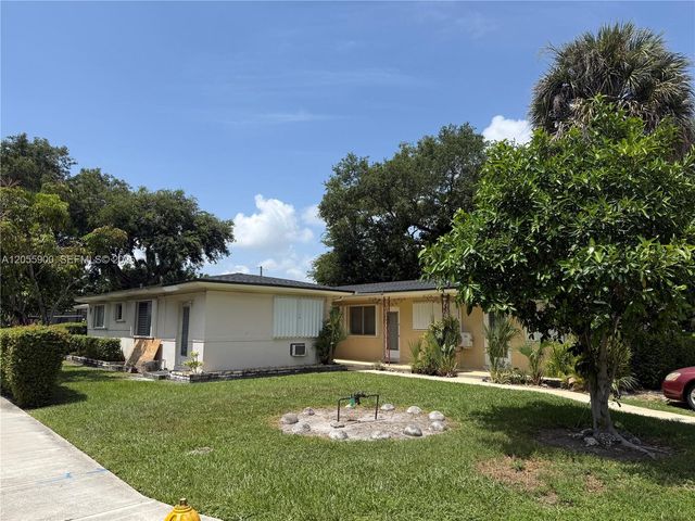 1570 NE 130th St, North Miami, FL 33161