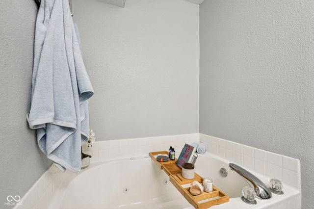 1825 Clover Lane, Lebanon, IN 46052