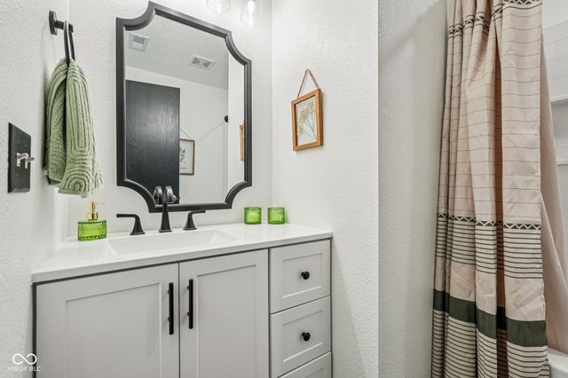 1825 Clover Lane, Lebanon, IN 46052