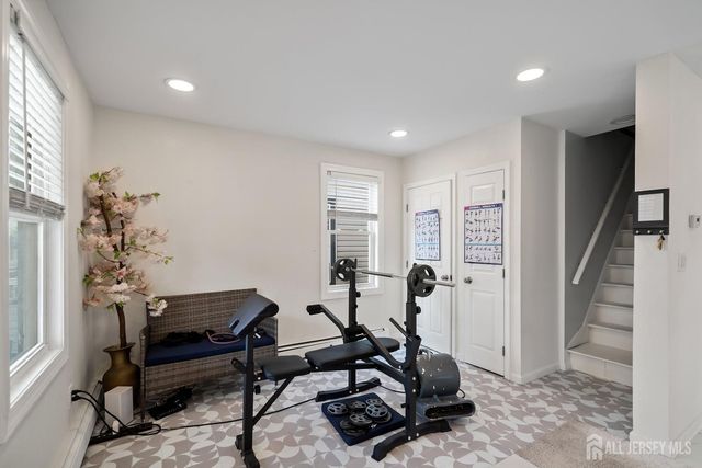 6 Worden Avenue, Woodbridge Proper, NJ 08861