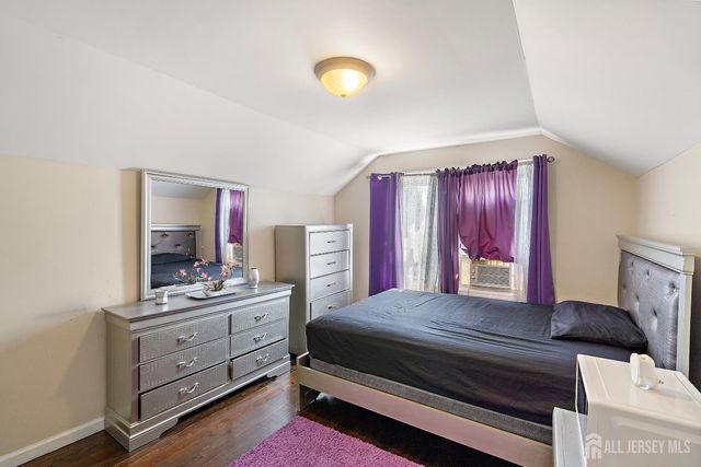 6 Worden Avenue, Woodbridge Proper, NJ 08861