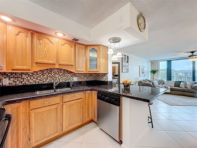 1101 River Reach Dr 502, Fort Lauderdale, FL 33315