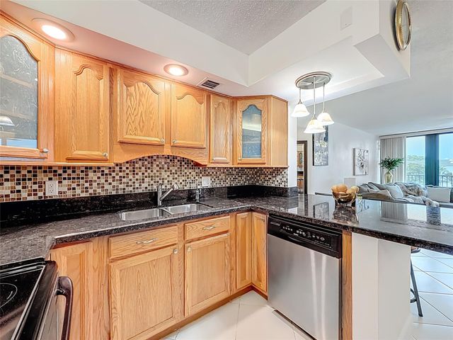 1101 River Reach Dr 502, Fort Lauderdale, FL 33315