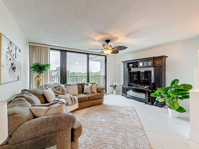 1101 River Reach Dr 502, Fort Lauderdale, FL 33315