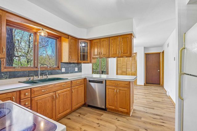 26116 Windermere DRIVE, Wind Lake, WI 53185