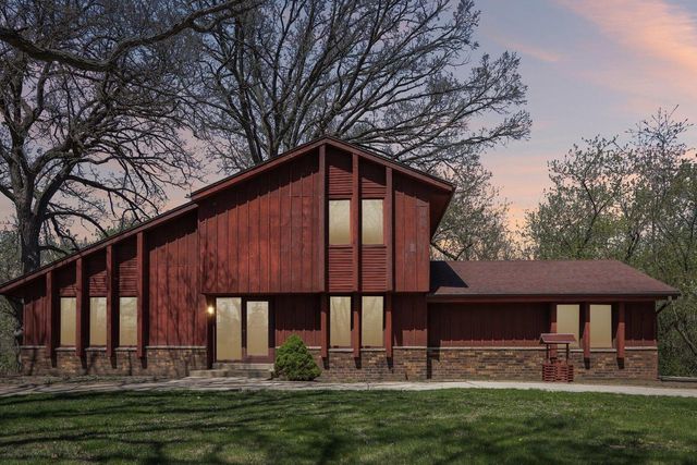 26116 Windermere DRIVE, Wind Lake, WI 53185
