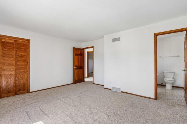 26116 Windermere DRIVE, Wind Lake, WI 53185