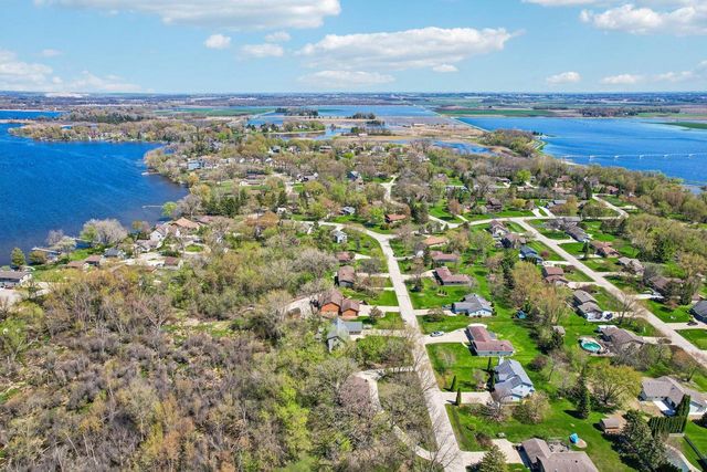 26116 Windermere DRIVE, Wind Lake, WI 53185