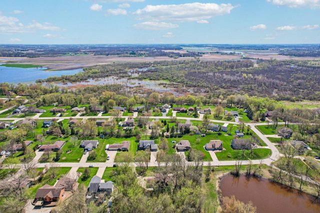 26116 Windermere DRIVE, Wind Lake, WI 53185