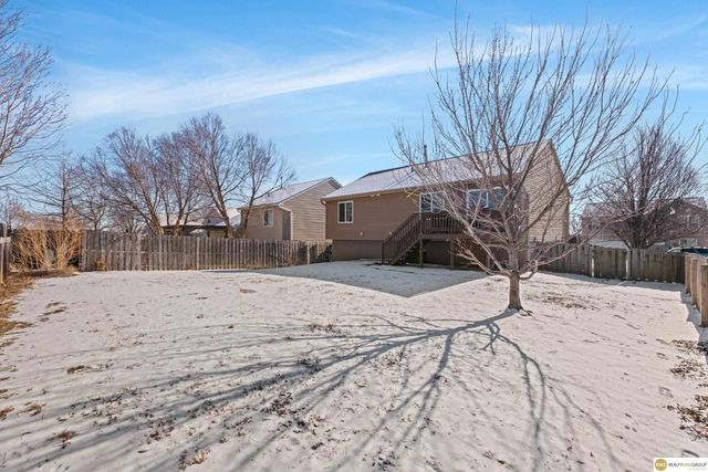 19522 X Street, Omaha, NE 68135