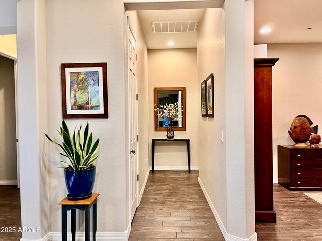 12144 W DESERT MIRAGE Drive, Peoria, AZ 85383