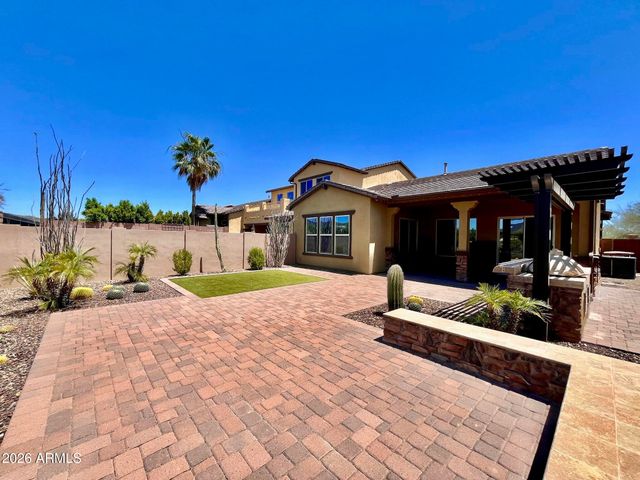 12144 W DESERT MIRAGE Drive, Peoria, AZ 85383