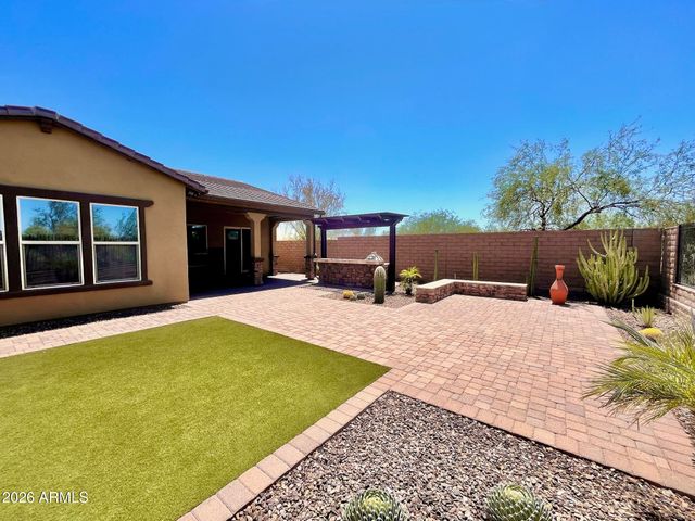 12144 W DESERT MIRAGE Drive, Peoria, AZ 85383