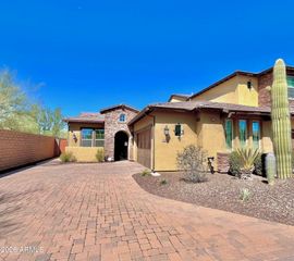 12144 W DESERT MIRAGE Drive, Peoria, AZ 85383