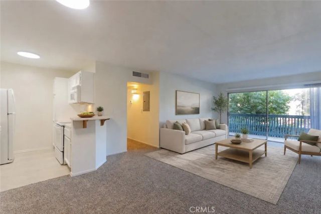 436 N Bellflower 112, Long Beach, CA 90814