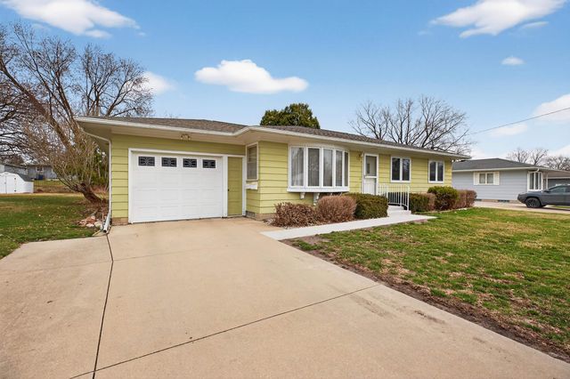 1729 Liberty Avenue, Waterloo, IA 50702