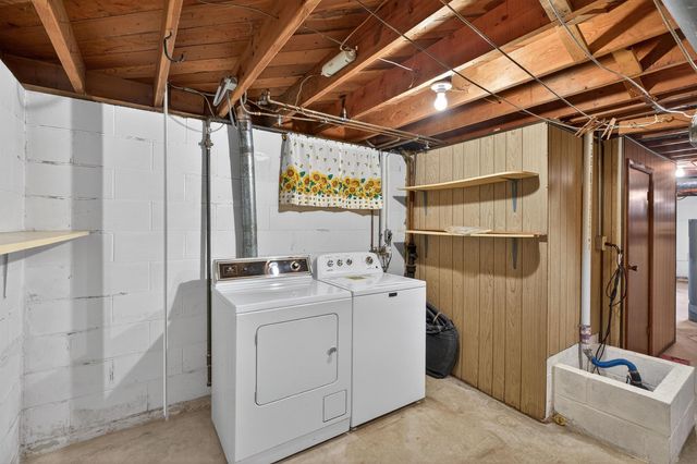 1729 Liberty Avenue, Waterloo, IA 50702