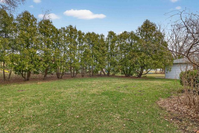 1729 Liberty Avenue, Waterloo, IA 50702