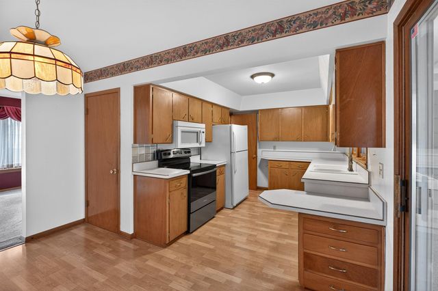 1729 Liberty Avenue, Waterloo, IA 50702