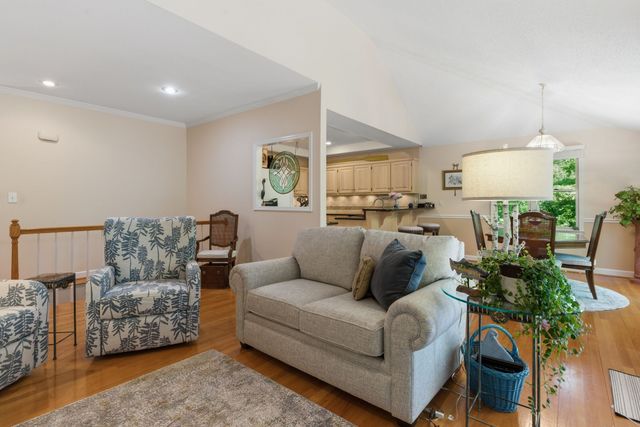 106 Clearview Cir, Winchester, TN 37398
