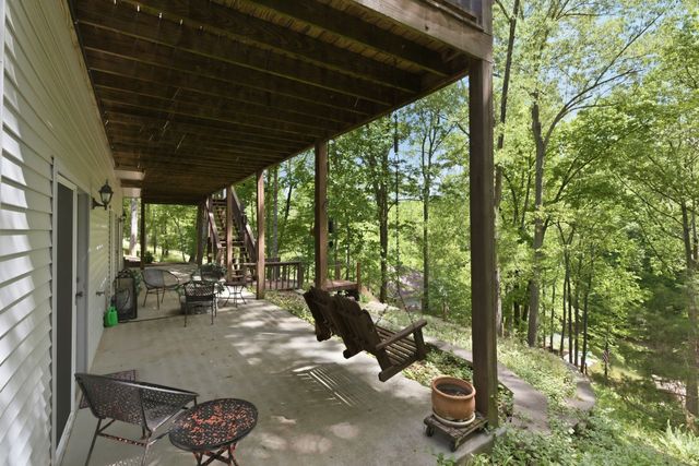 106 Clearview Cir, Winchester, TN 37398
