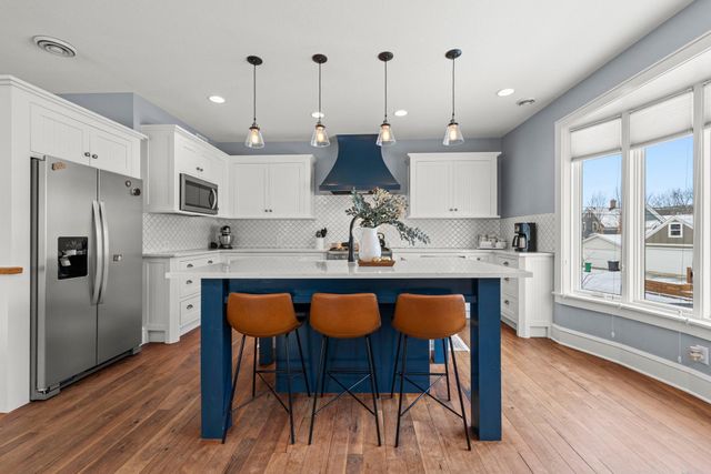 4500 Abbott Avenue S, Minneapolis, MN 55410