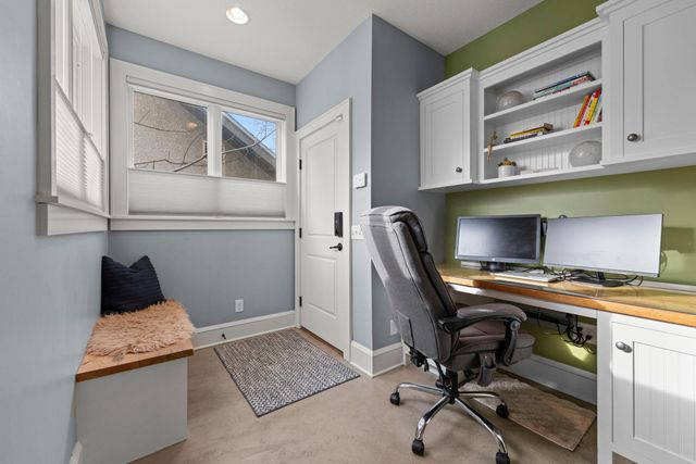 4500 Abbott Avenue S, Minneapolis, MN 55410