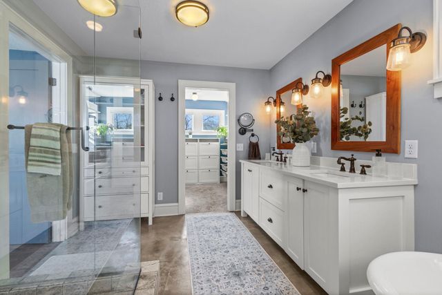 4500 Abbott Avenue S, Minneapolis, MN 55410