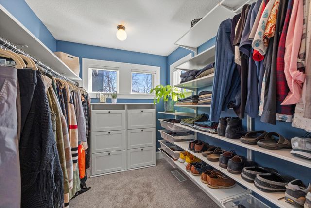 4500 Abbott Avenue S, Minneapolis, MN 55410