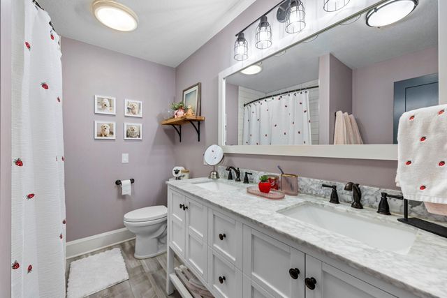 4500 Abbott Avenue S, Minneapolis, MN 55410