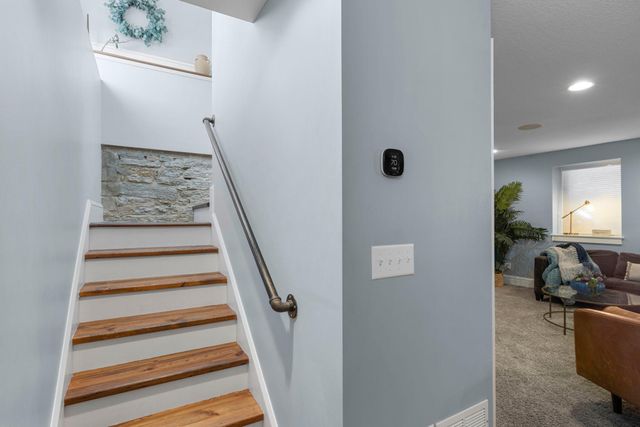 4500 Abbott Avenue S, Minneapolis, MN 55410