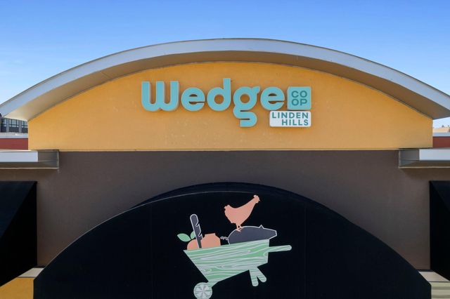 4500 Abbott Avenue S, Minneapolis, MN 55410