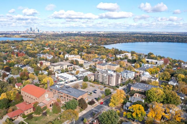 4500 Abbott Avenue S, Minneapolis, MN 55410