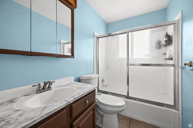 6468 S KENTUCKY DR, West Jordan, UT 84084