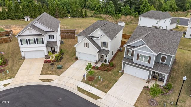 122 Commons Circle, Clayton, NC 27520