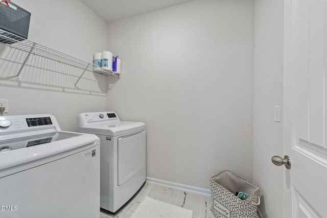 122 Commons Circle, Clayton, NC 27520