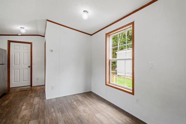 15 Trailer Park Road, Haverhill, NH 03785