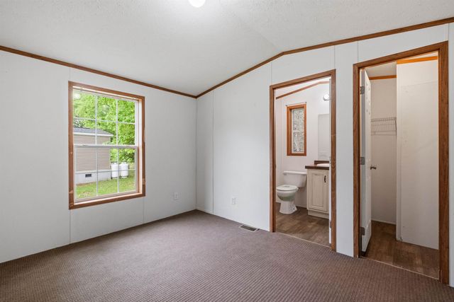 15 Trailer Park Road, Haverhill, NH 03785