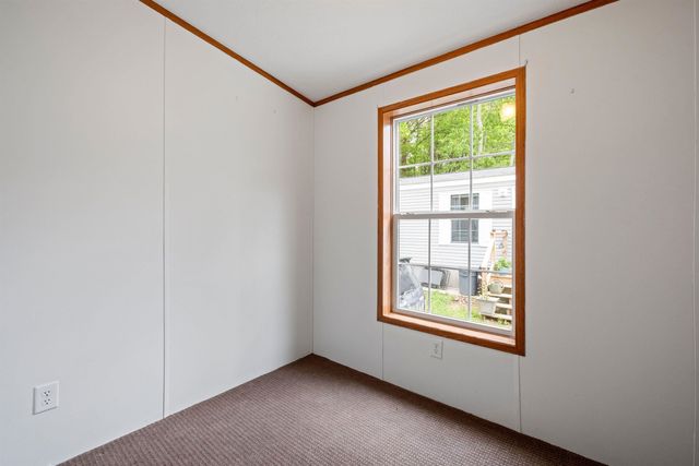 15 Trailer Park Road, Haverhill, NH 03785