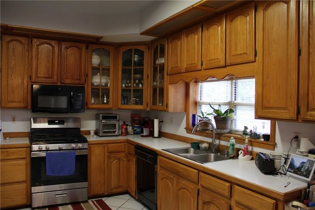 3 Bunker Hill Lane, Russellville, AR 72802