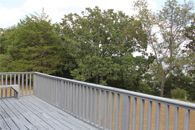 3 Bunker Hill Lane, Russellville, AR 72802