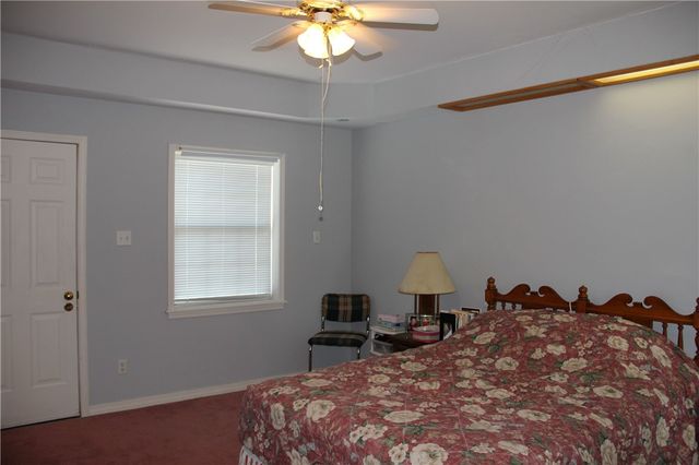 3 Bunker Hill Lane, Russellville, AR 72802