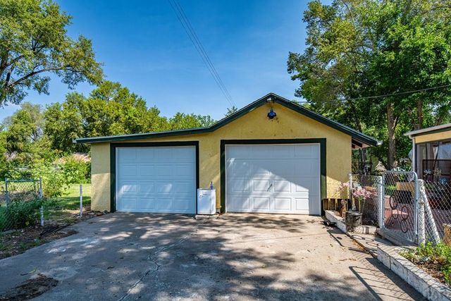 483 Westwood Ln, Pueblo, CO 81005